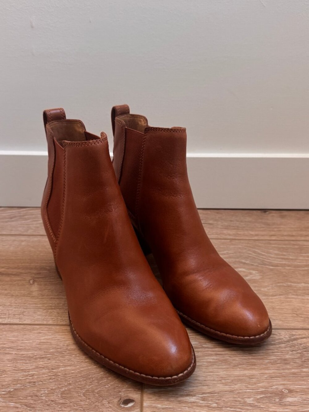 Madewell Regan Cognac Leather Chelsea Ankle Boots